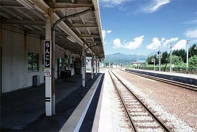蘭越駅