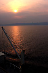 佐渡島の夕日