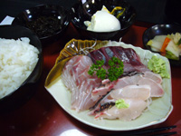 昼食
