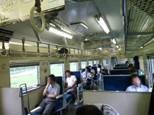 列車内